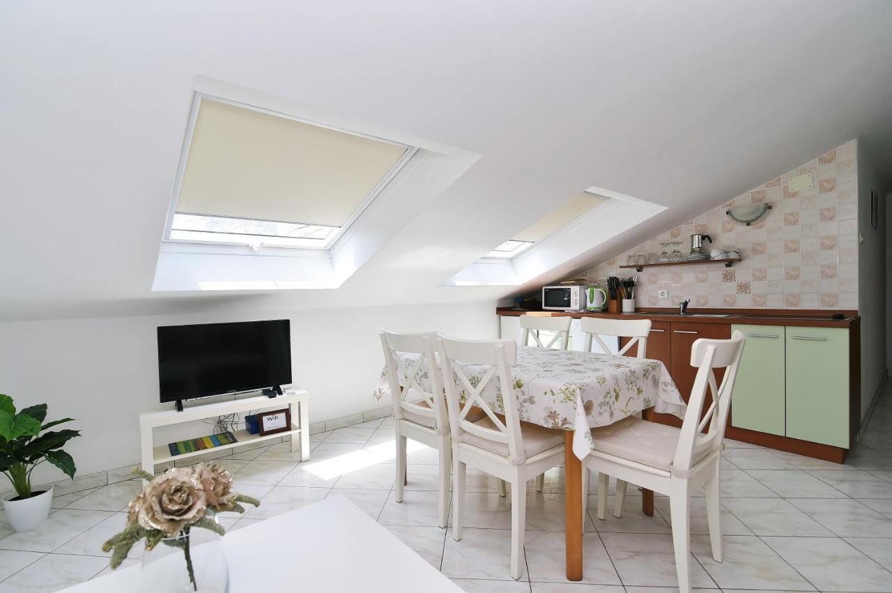 Apartments Luni II Baška Εξωτερικό φωτογραφία