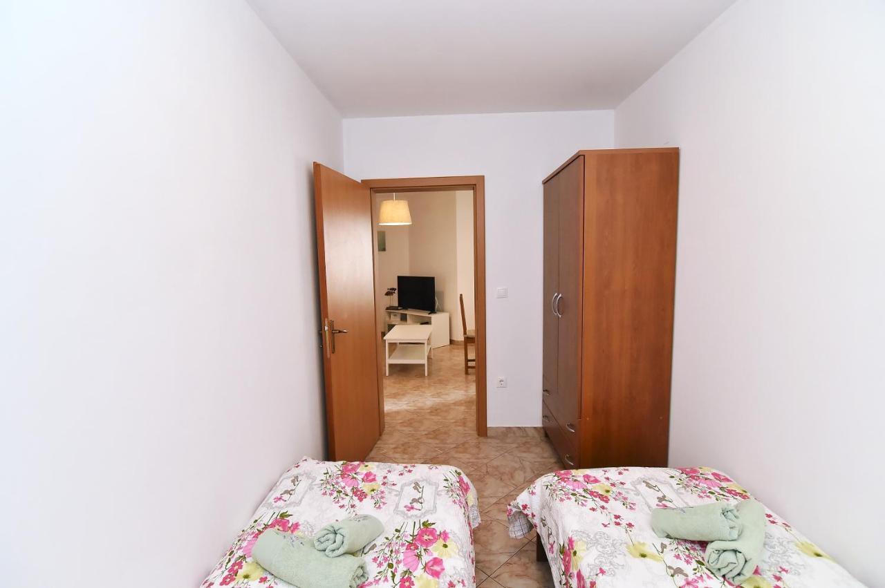 Apartments Luni II Baška Εξωτερικό φωτογραφία